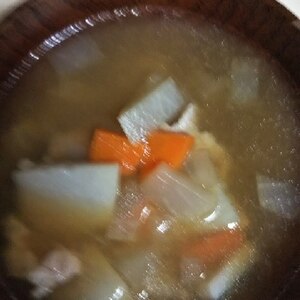 豚肉と里芋のお味噌汁